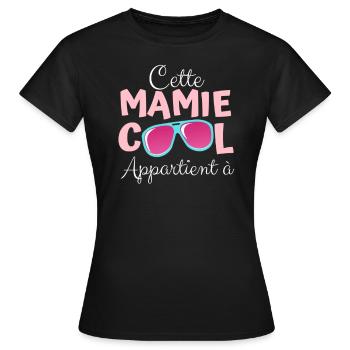 Cette Mamie Cool Appartient à Cadeau personnalisé - T-shirt Femme - noir - Devant - AI Model Female 172 dark (172cm)