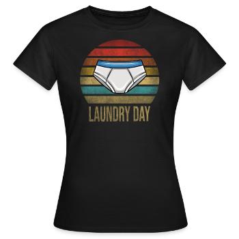 Underwear Slip Underpants Laundry Day - Frauen T-Shirt - Schwarz - Vorne - AI Model Female 172 dark (172cm)