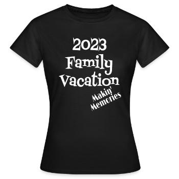 Passende Erinnerungen an den Familienurlaub 2023 - Frauen T-Shirt - Schwarz - Vorne - AI Model Female 172 dark (172cm)