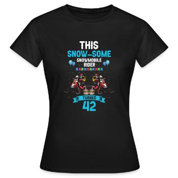Conception de motoneige pour l’anniversaire de la motoneige - T-shirt Femme - noir - Devant - AI Model Female 172 dark (172cm)