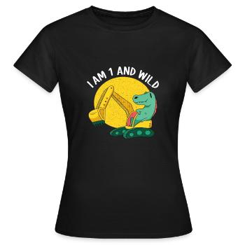 Erster Geburtstag Junge - Frauen T-Shirt - Schwarz - Vorne - AI Model Female 172 dark (172cm)