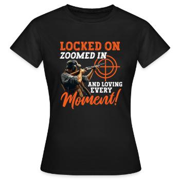 Clay Pigeon Shooting Clay Pigeon Shooting Shooting - Women's T-Shirt - black - Front - AI Model Female 172 dark (172cm)