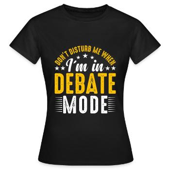Navigieren Sie Mit Spannenden Debatten Durch Die - Frauen T-Shirt - Schwarz - Vorne - AI Model Female 172 dark (172cm)