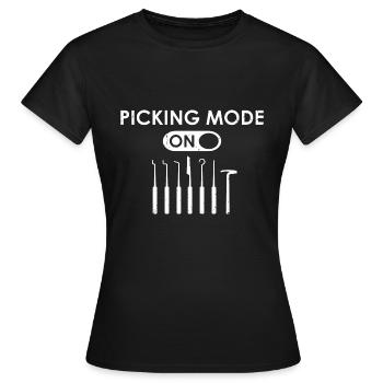 Crochetage de serrure sur la conception de serrurier de serrurerie - T-shirt Femme - noir - Devant - AI Model Female 172 dark (172cm)