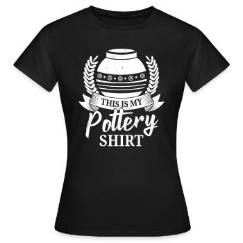 Poterie poterie faite à la main - T-shirt Femme - noir - Devant - AI Model Female 172 dark (172cm)