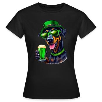 Doberman St. Patricks Day Bier Outfit Hunde - Frauen T-Shirt - Schwarz - Vorne - AI Model Female 172 dark (172cm)