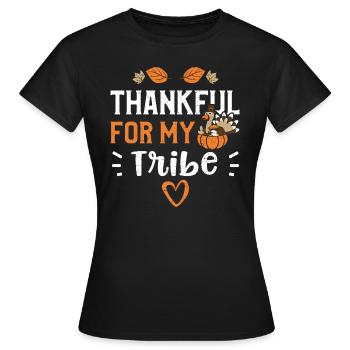 Reconnaissant pour ma tribu - T-shirt Femme - noir - Devant - AI Model Female 172 dark (172cm)
