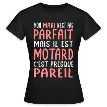 Mein Mann ist nicht perfekt, aber er ist ein Biker - Frauen T-Shirt - Schwarz - Vorne - AI Model Female 172 dark (172cm)