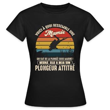 mamie pratiquante plongée sous marine plongeur - T-shirt Femme - noir - Devant - AI Model Female 172 dark (172cm)