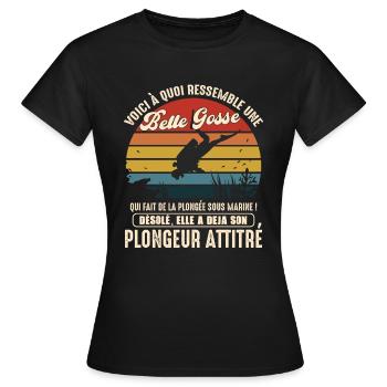 belle gosse pratiquante plongée sous marine - T-shirt Femme - noir - Devant - AI Model Female 172 dark (172cm)