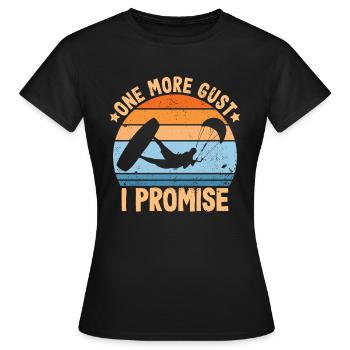 Kitesurfing eine böe noch kitesurfer outfit - Frauen T-Shirt - Schwarz - Vorne - AI Model Female 172 dark (172cm)