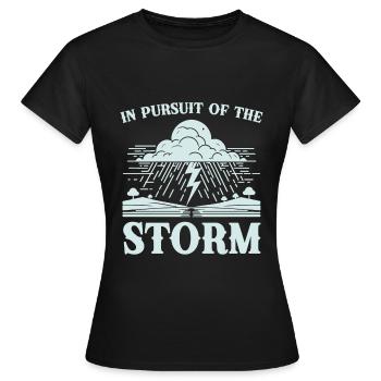 Storm Chasing: In Pursuit of the Storm - Women's T-Shirt - black - Front - AI Model Female 172 dark (172cm)