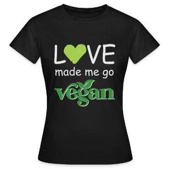 Vegan Fleischlos Tierlieb & Veganer - Frauen T-Shirt - Schwarz - Vorne - AI Model Female 172 dark (172cm)