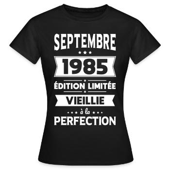 40° Anniversario - Settembre 1985 Perfezione - Maglietta da donna - nero - Fronte - AI Model Female 172 dark (172cm)
