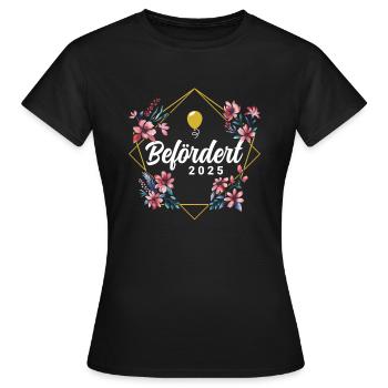 Befördert 2025 - Frauen T-Shirt - Schwarz - Vorne - AI Model Female 172 dark (172cm)