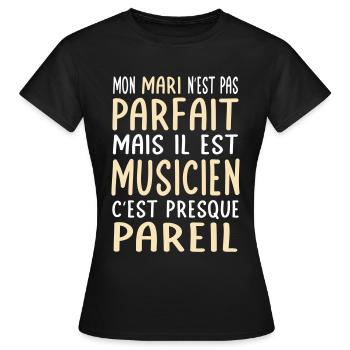 Mein Mann ist nicht perfekt, aber er ist Musiker - Frauen T-Shirt - Schwarz - Vorne - AI Model Female 172 dark (172cm)