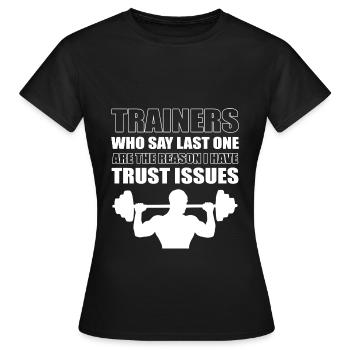 Fitnesstrainer - Frauen T-Shirt - Schwarz - Vorne - AI Model Female 172 dark (172cm)