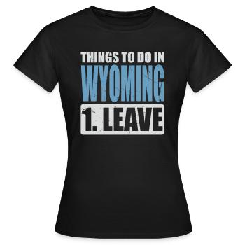 Wyoming Meme - Frauen T-Shirt - Schwarz - Vorne - AI Model Female 172 dark (172cm)