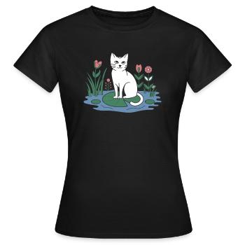 Cottagecore cat on lily pad in the garden - Women's T-Shirt - black - Front - AI Model Female 172 dark (172cm)