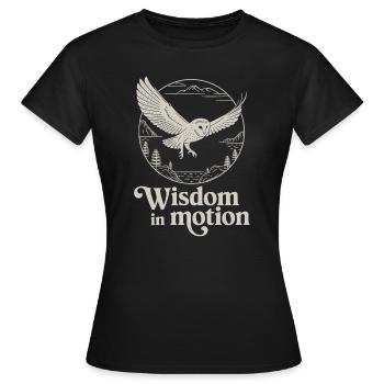 Wisdom In Motion Owl Nature Landscape - Women's T-Shirt - black - Front - AI Model Female 172 dark (172cm)