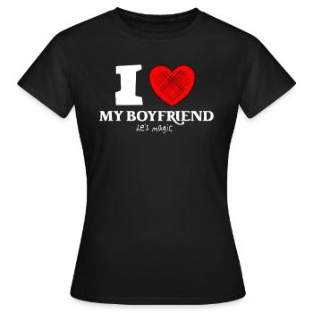 I love my boyfriend he's magic - Women's T-Shirt - black - Front - AI Model Female 172 dark (172cm)