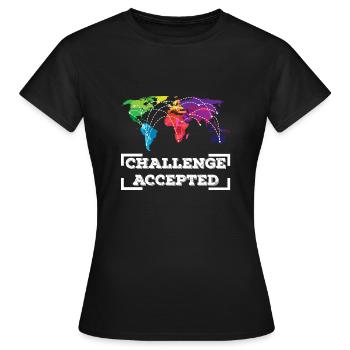 TRAVELING: Challenge Accepted - Frauen T-Shirt - Schwarz - Vorne - AI Model Female 172 dark (172cm)