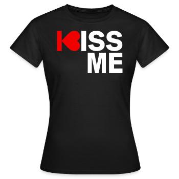 Kiss me - Frauen T-Shirt - Schwarz - Vorne - AI Model Female 172 dark (172cm)