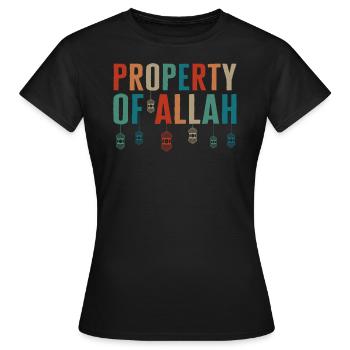 Propriété d’Allah Chemise, Muslim Praying Gift Tee, - T-shirt Femme - noir - Devant - AI Model Female 172 dark (172cm)