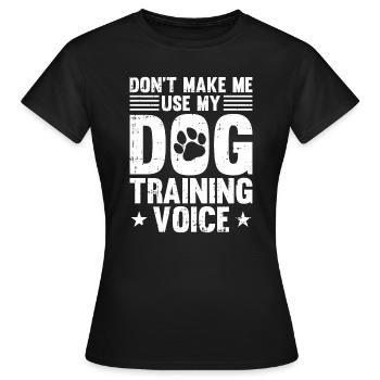 Dresseur de chiens Dresseur de chiens - T-shirt Femme - noir - Devant - AI Model Female 172 dark (172cm)