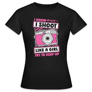 Kameramann Mädchen - Frauen T-Shirt - Schwarz - Vorne - AI Model Female 172 dark (172cm)