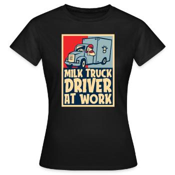 Camion de lait de vache Chauffeur de lait - T-shirt Femme - noir - Devant - AI Model Female 172 dark (172cm)