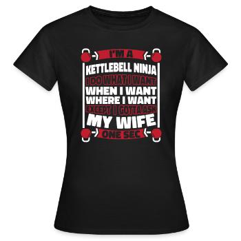 Kettlebell - Frauen T-Shirt - Schwarz - Vorne - AI Model Female 172 dark (172cm)