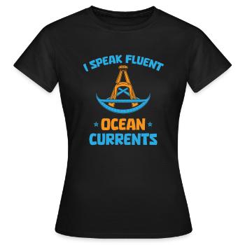 Erster Offizier - Frauen T-Shirt - Schwarz - Vorne - AI Model Female 172 dark (172cm)