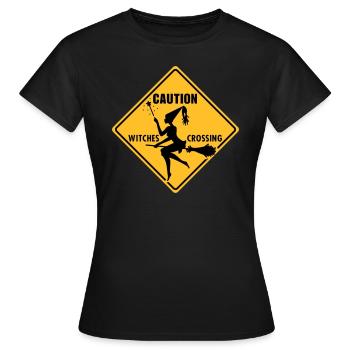 Hexe - witch - halloween - Walpurgisnacht - 2C - Frauen T-Shirt - Schwarz - Vorne - AI Model Female 172 dark (172cm)