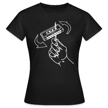 Casette Audio Rétro des années 80 - T-shirt Femme - noir - Devant - AI Model Female 172 dark (172cm)