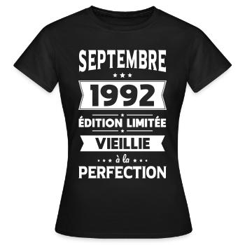 Anniversaire 30 ans - Septembre 1992 Perfection - T-shirt Femme - noir - Devant - AI Model Female 172 dark (172cm)