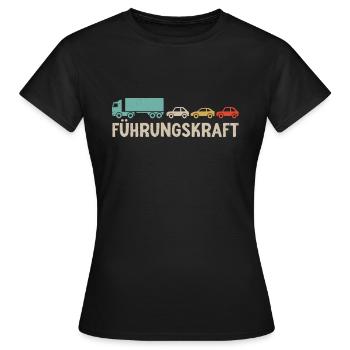 LKW Fahrer Führungskraft Fernfahrer - Frauen T-Shirt - Schwarz - Vorne - AI Model Female 172 dark (172cm)