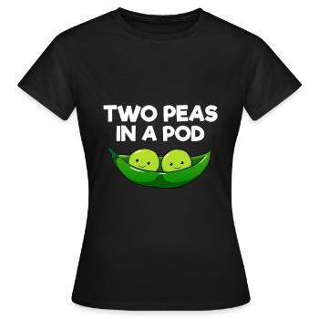 Two peas in a pod Paare Eltern Zwillinge Freunde - Frauen T-Shirt - Schwarz - Vorne - AI Model Female 172 dark (172cm)