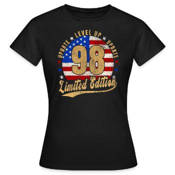 Mise à jour Level Up 98 Years Limited Edition USA - T-shirt Femme - noir - Devant - AI Model Female 172 dark (172cm)