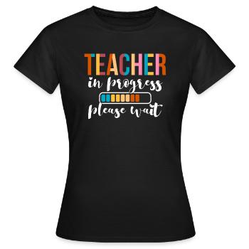 Futur enseignant Étudiant Formation des enseignants Étudiant - T-shirt Femme - noir - Devant - AI Model Female 172 dark (172cm)