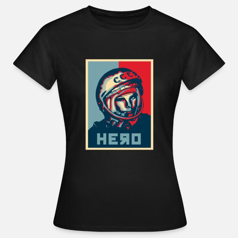 Le héros astronaute cosmonaute Gagarine premier dans l'espace - T-shirt Femme - noir