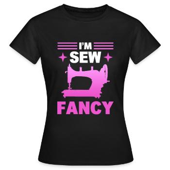 Nähmaschinenliebhaber Schneider - Frauen T-Shirt - Schwarz - Vorne - AI Model Female 172 dark (172cm)