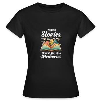 Raconter des histoires Trhough Images et souvenirs - T-shirt Femme - noir - Devant - AI Model Female 172 dark (172cm)