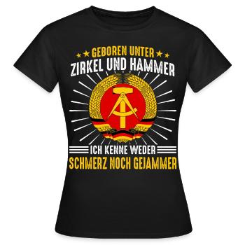 Allemagne de l’Est Ossi de l’Est RDA Patrie Bloc de l’Est - T-shirt Femme - noir - Devant - AI Model Female 172 dark (172cm)