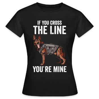 Policier Chien policier - T-shirt Femme - noir - Devant - AI Model Female 172 dark (172cm)