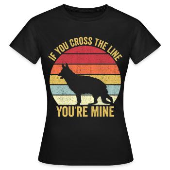Policier Chien Police Vintage - T-shirt Femme - noir - Devant - AI Model Female 172 dark (172cm)