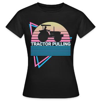 Tractor Pulling Retro - Women's T-Shirt - black - Front - AI Model Female 172 dark (172cm)