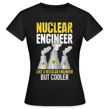 Technologie des centrales nucléaires - T-shirt Femme - noir - Devant - AI Model Female 172 dark (172cm)