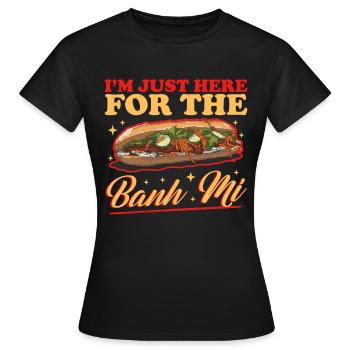 Banh Mi Bánh Mì Sandwiches Gift - Women's T-Shirt - black - Front - AI Model Female 172 dark (172cm)