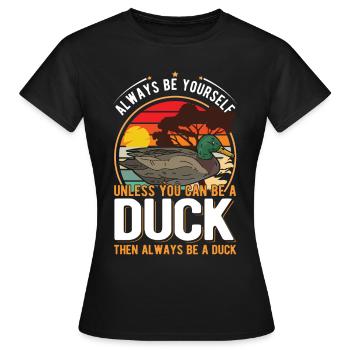 Canard Cadeau Éleveur de Canard - T-shirt Femme - noir - Devant - AI Model Female 172 dark (172cm)
